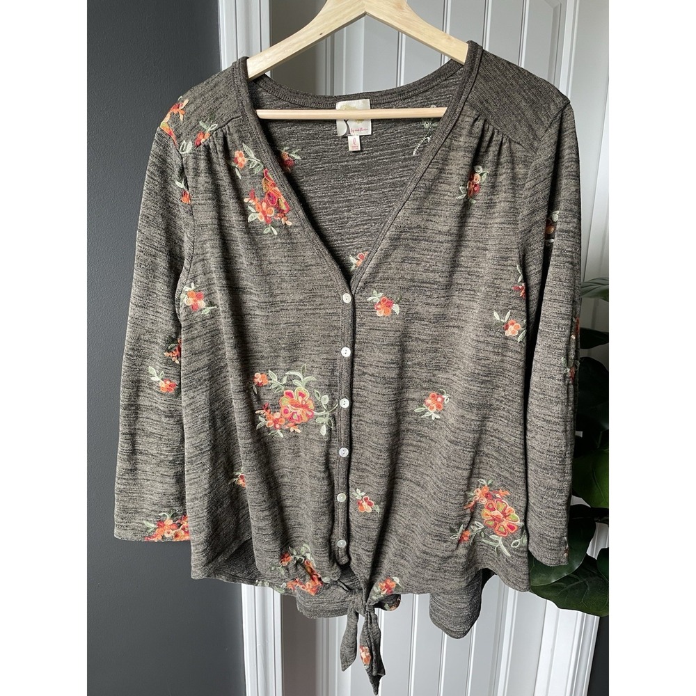 Fig and Flower Anthropologie Floral Tunic Cardigan Button Embroidered Top Lg